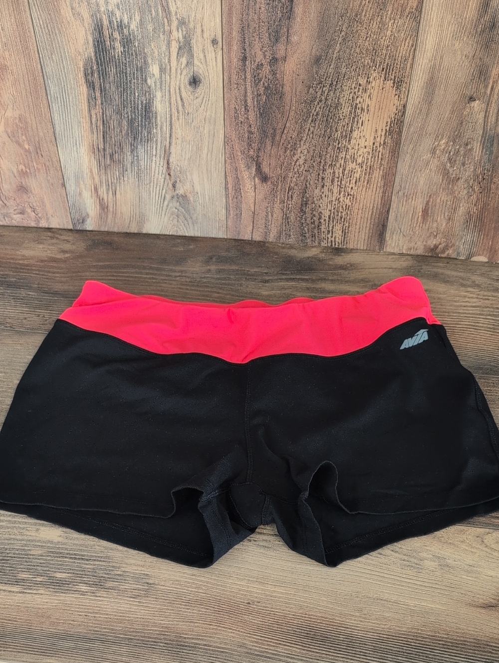 Avia Black Athletic Shorts with Bright Waistband XL         M347